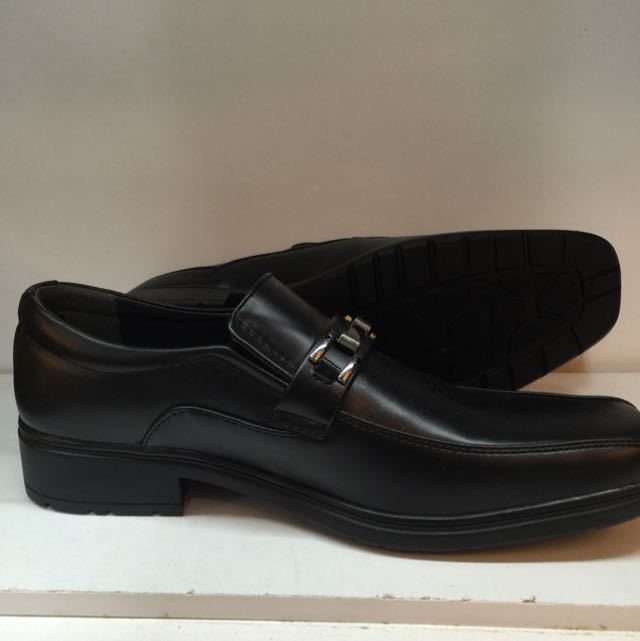 Men Black Smart Shoe, Men's Fashion, Footwear, Casual shoes on Carousell