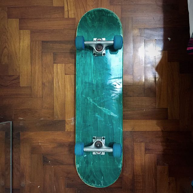 Complete Street Skateboard, Sports Equipment, Sports & Games, Skates