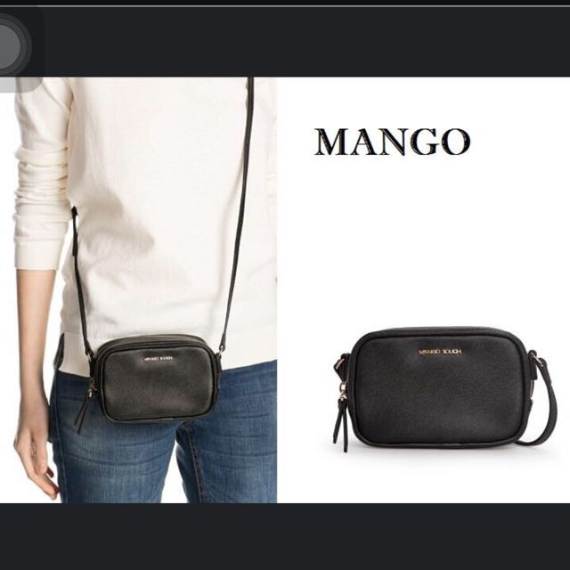 black small sling bag