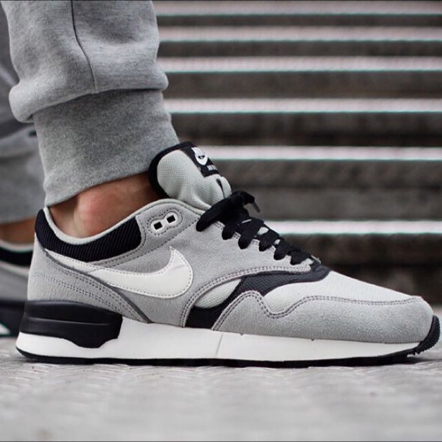 nike air odyssey grey