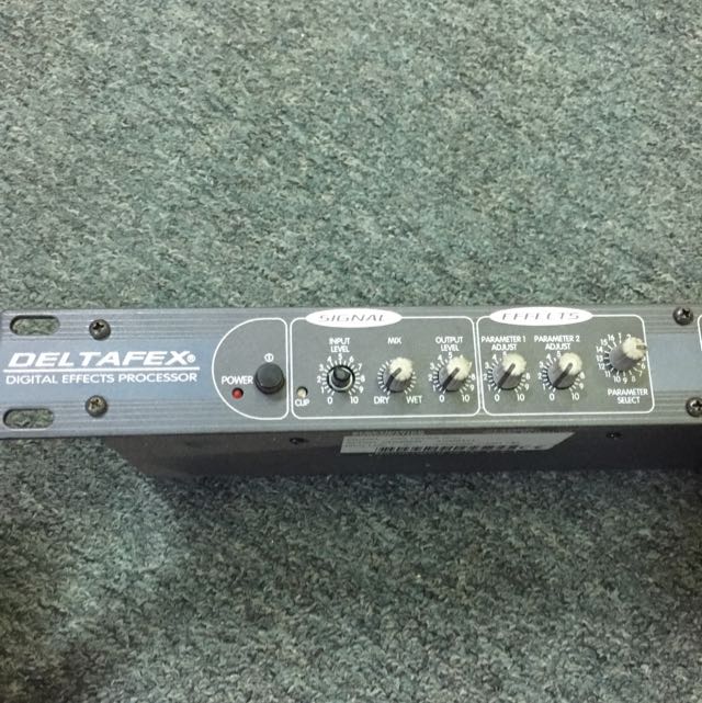 Peavey Deltafex Digital Effects Processor, Hobbies & Toys, Music