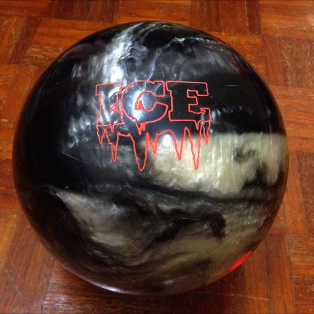 12 lb Storm Ice Bowling Ball, Sports Equipment, Sports & Games