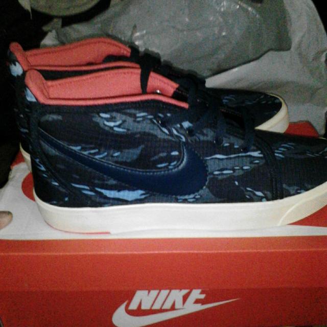 nike toki cc