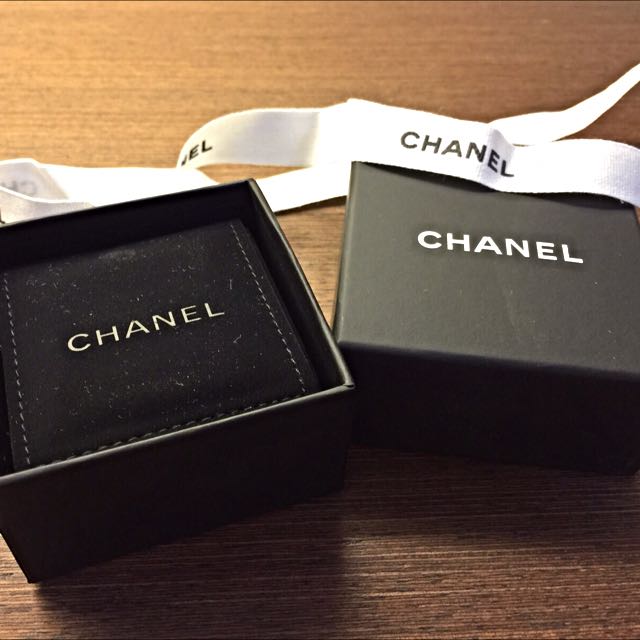 Chanel Earring Box (Special Edition)