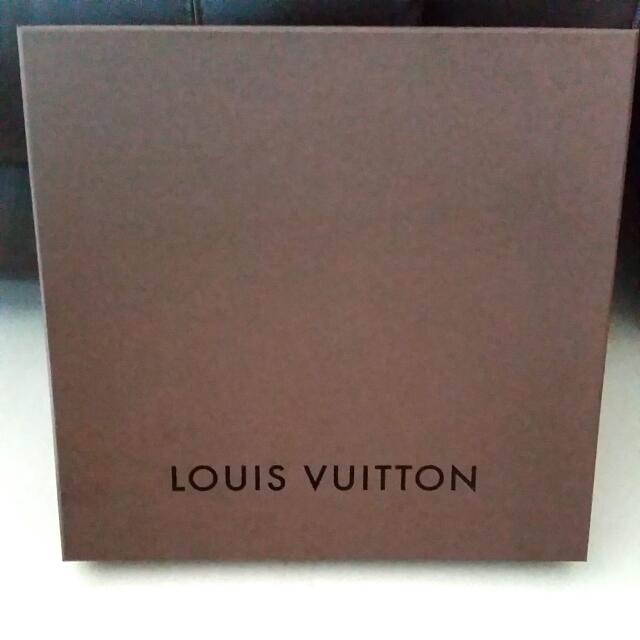 LV Louis Vuitton Display Box, Furniture & Home Living, Home Improvement &  Organisation, Storage Boxes & Baskets on Carousell