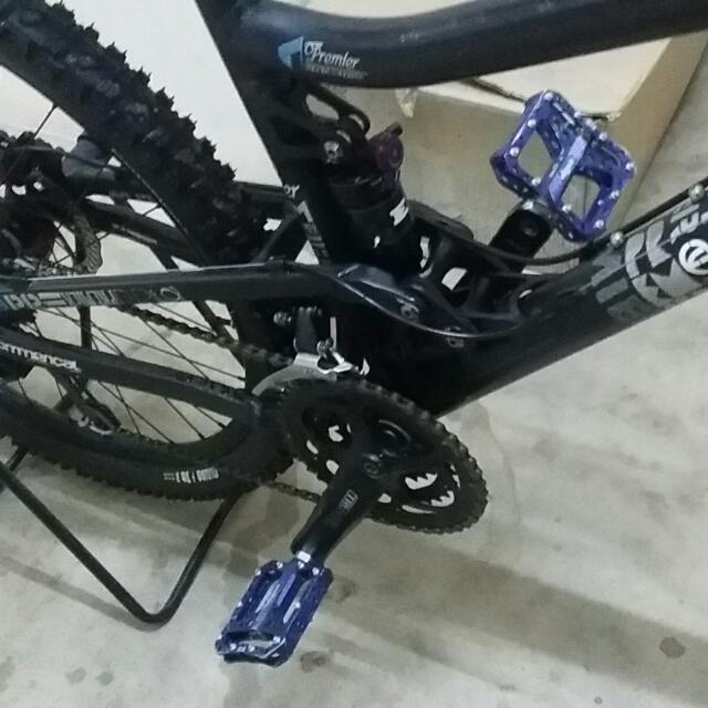 Commencal premier mtb hot sale