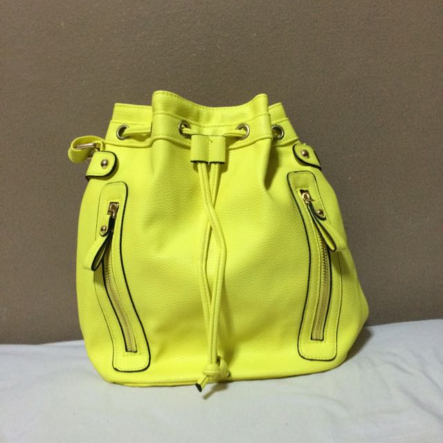 New look neon bag 2025