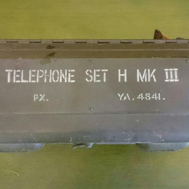 World War 2 (WW2) British Field Telephone Set, Hobbies & Toys