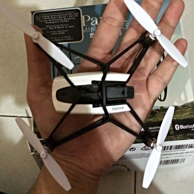 Parrot Mini Drone (Rollin Spider), Hobbies & Toys, Toys & Games on