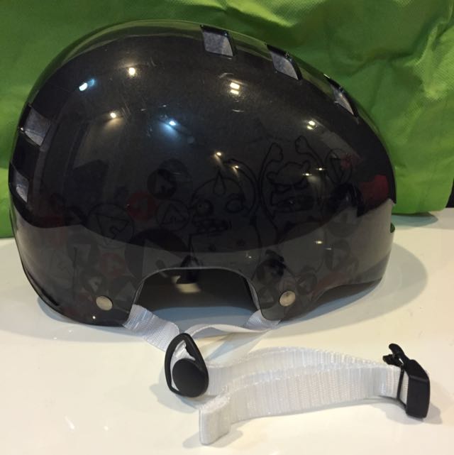 Airwalk Helmet (reserved), Sports 