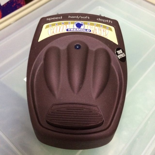 Danelectro Cool Cat Tremolo Music Media On Carousell