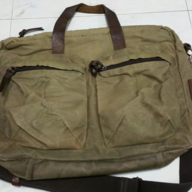 property of tommy work bag
