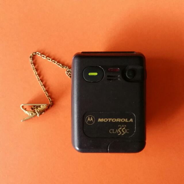 Rare Motorola Flex Classic Pager, Mobile Phones & Gadgets, Wearables