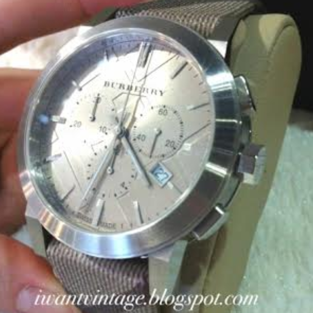 Burberry bu9358 2025