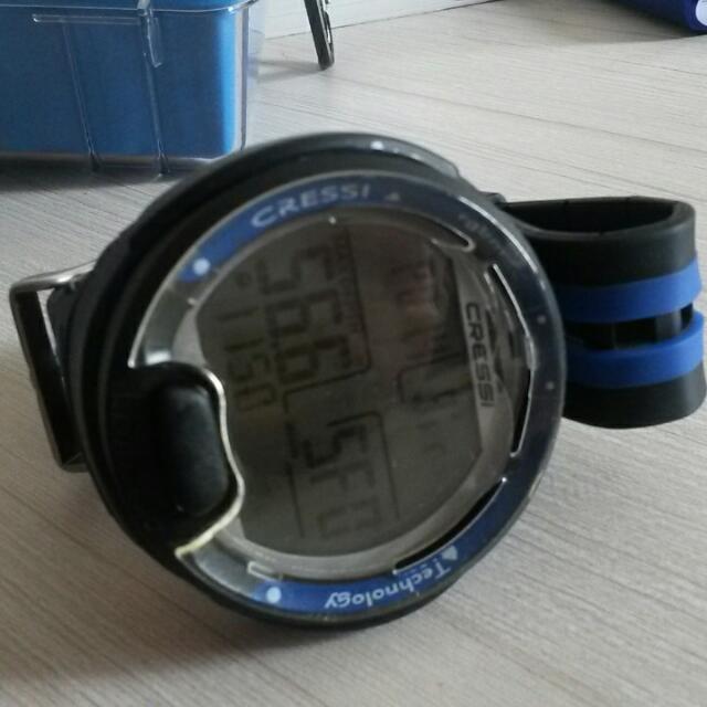 Cressi Leonardo Blue Black Dive Computer Men S Fashion On Carousell