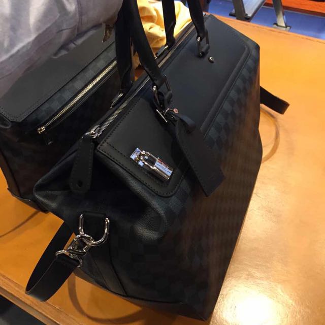 Louis Vuitton Damier Graphite Neo Greenwich Bag - Luxurious LV