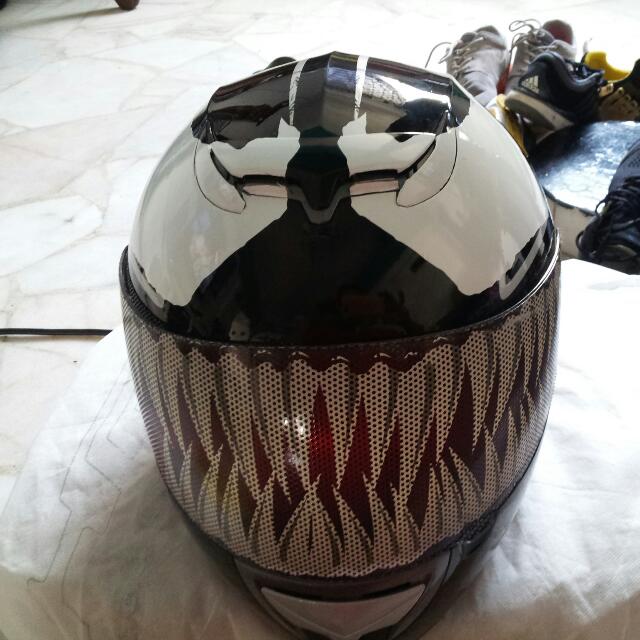 BMC BLADE 200 HELMET IN VENOM DESIGN FOR SALE. Cars on Carousell