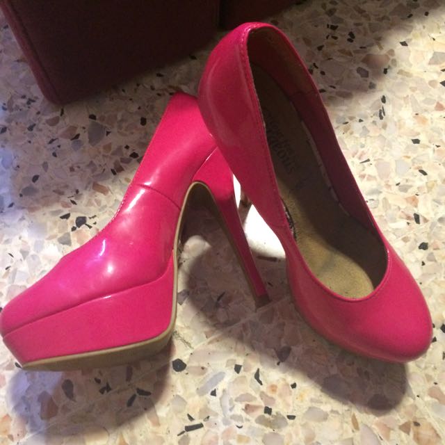 Pink Heels for sale in San José, Costa Rica | Facebook Marketplace