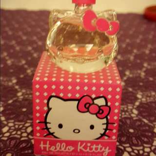 我的少女時代之Hello Kitty香水