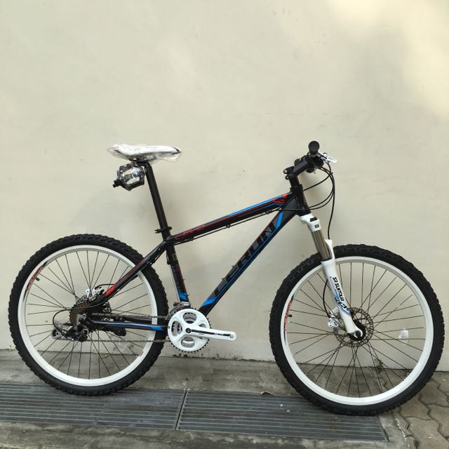 Brand New Lerun Evo 30 Mountain Bike