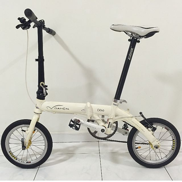 Dahon cheap dove 412
