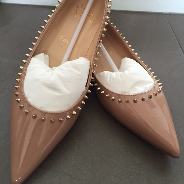 Christian louboutin anjalina flat hotsell
