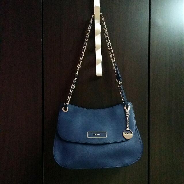 dkny navy bag
