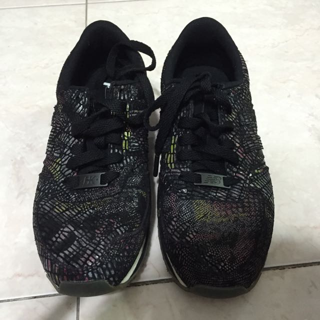 Heidi klum hotsell new balance revlite