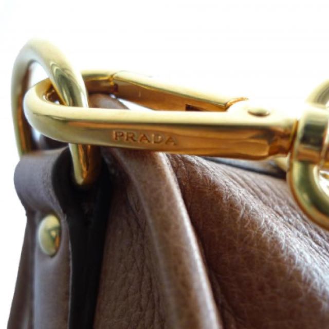 Prada Cervo Antik Hobo Deerskin Shoulder Bag – Chicago Pawners & Jewelers