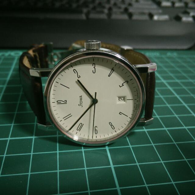 Stowa Antea 390 Creme Dial Rare and Discontinued Model Luxury