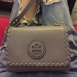 (Category: ) located in . Submitted by ladiesbagshopii (Listing ID 31256339, Image 1). Description: .
