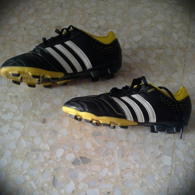 adidas questra boots