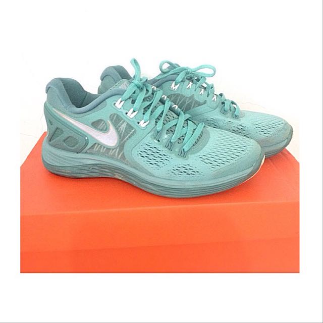 Nike lunareclipse 4 women's online