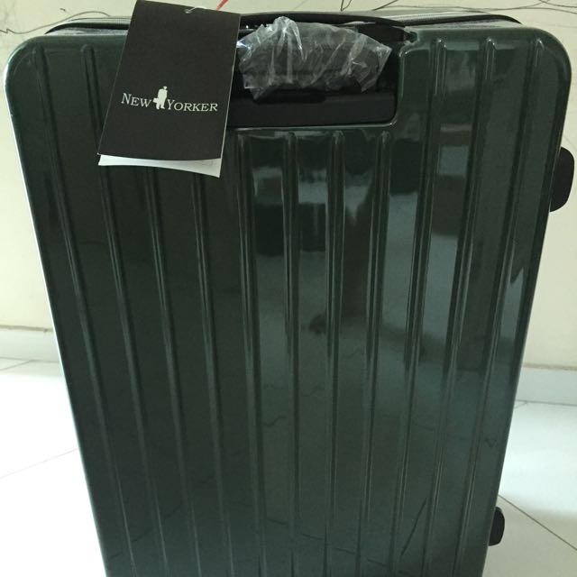 new yorker luggage 28 price