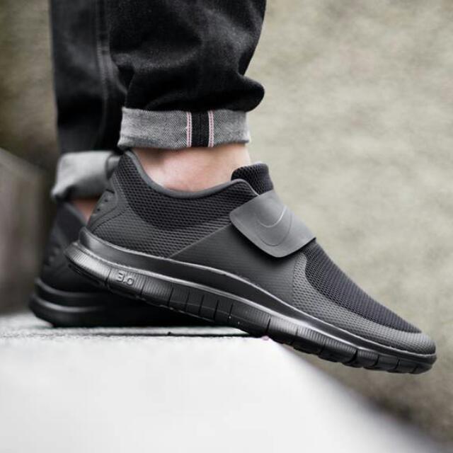 Nike Free Socfly Men s Fashion Activewear on Carousell