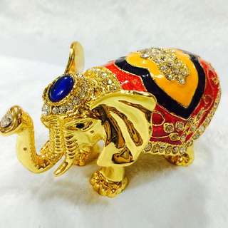 施華洛世奇水鑽金象🐘