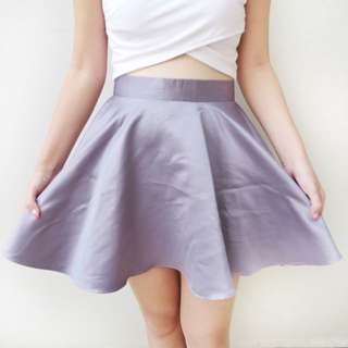 [ disc 15%: 68.000] grey satin skirt