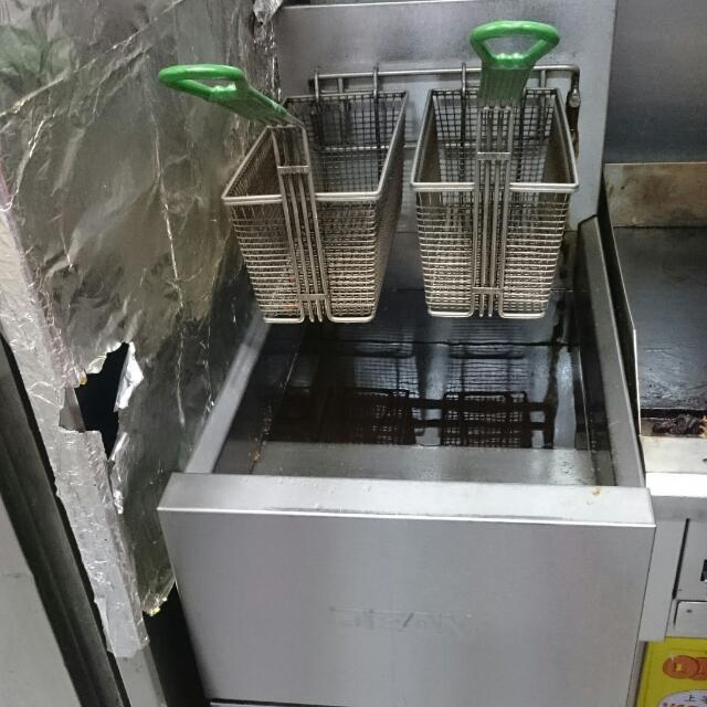 Commercial Fryer, Brand DEAN, TV & Home Appliances, Kitchen Appliances