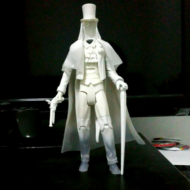 Dcuc Dc Universe Classics Gentleman Ghost Toys Games On Carousell He is capable of intangibility, invisibility and flight. carousell
