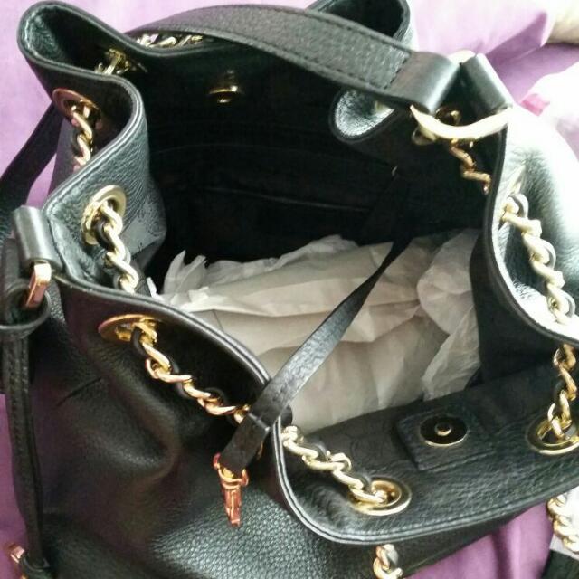 Michael kors frankie drawstring bag store