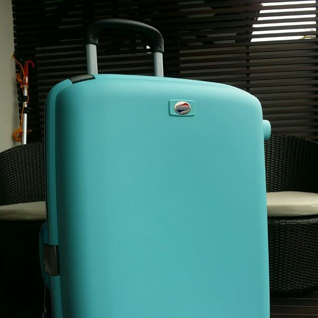hardtop suitcase