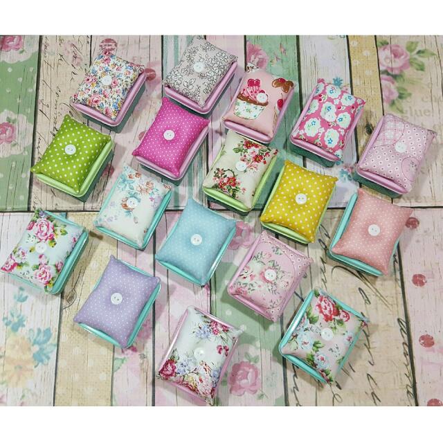 Pincushion Box, Women's Fashion, Jewelry & Organisers, Accessory holder, box & organizers on