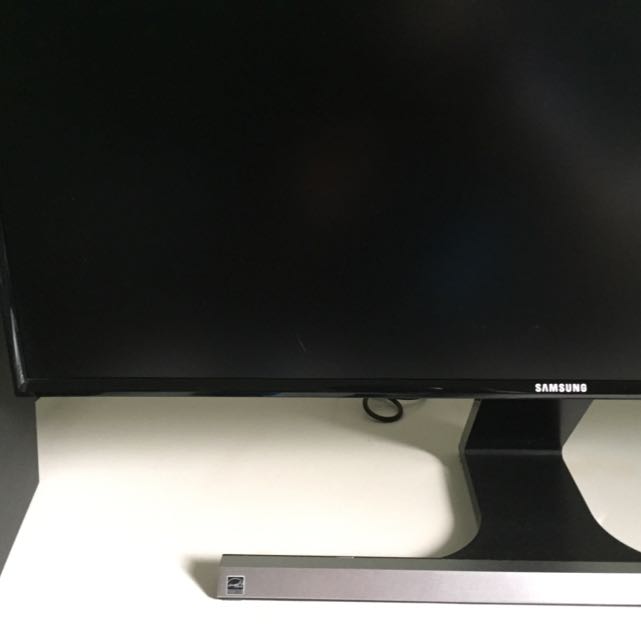 Samsung 27inch Monitor S27D590, Health & Nutrition, Health Monitors ...