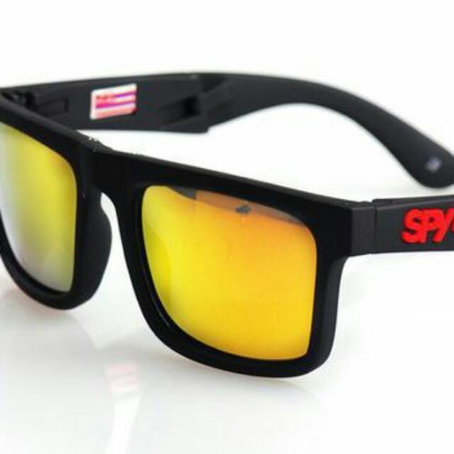 SPY FOLD SUNGLASSES Men s Fashion Watches Accessories