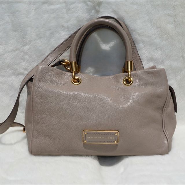 Marc jacobs too new arrivals hot to handle satchel