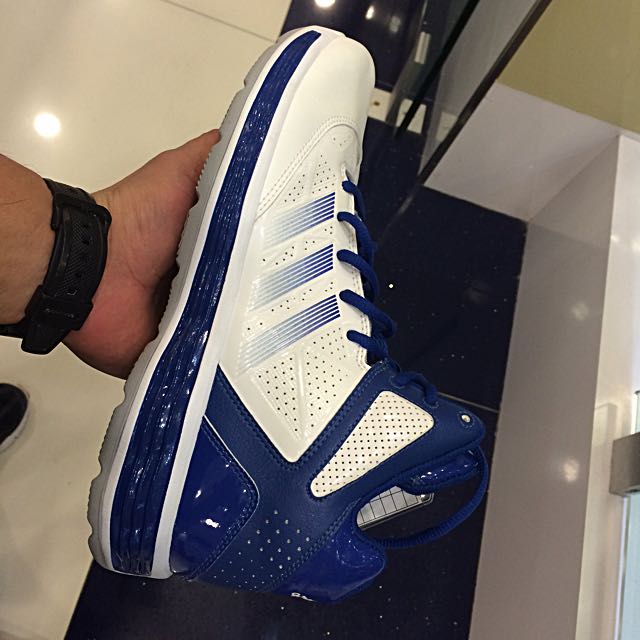 Adidas raise Up Basketball Shoes US 9, Women's Fashion, Footwear
