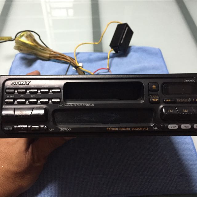 Sony XRU700 FM/AM Cassette Car Stereo, Mobile Phones & Gadgets