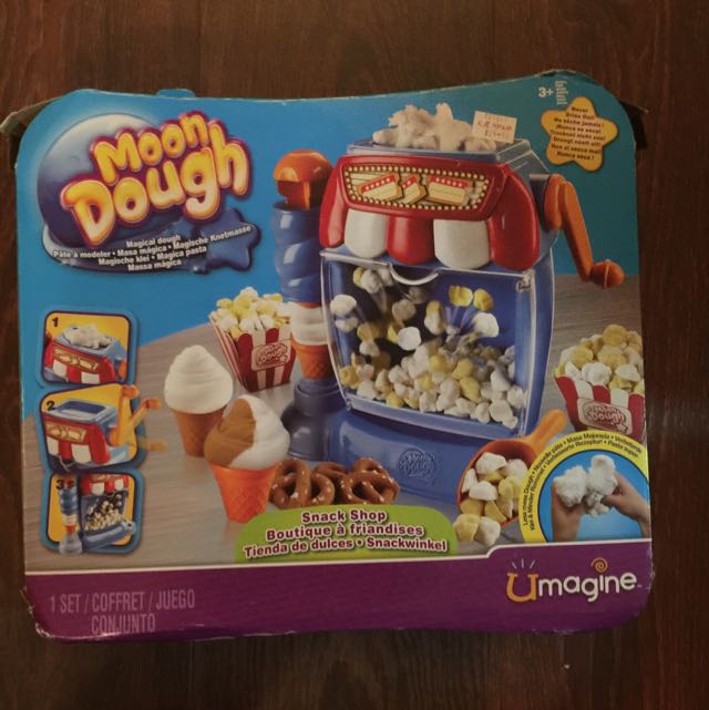 Moon dough popcorn cheap