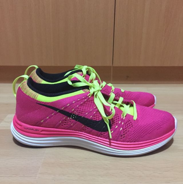 Nike Flyknit Lunar 1