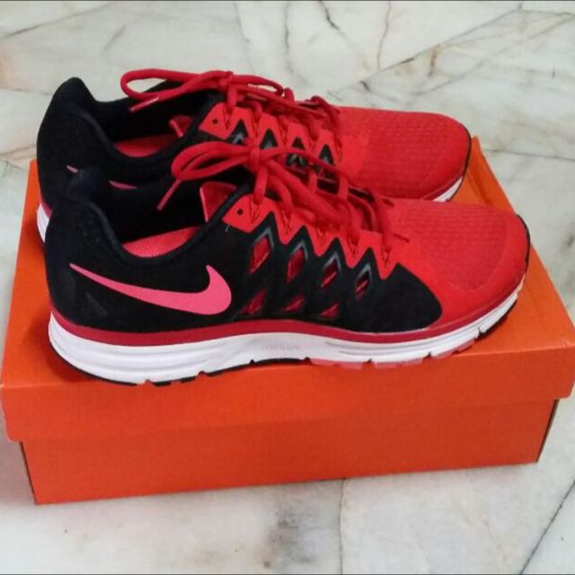 nike vomero 9
